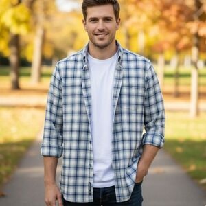 Cutter & Buck Button Up Shirt Men's M Long Sleeve Preppy Plaid Check 100% Cotton